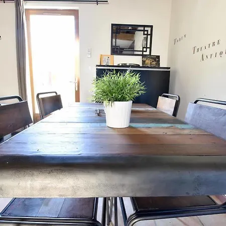 Ateliers, Terrasse - Parking - Clim Holiday home